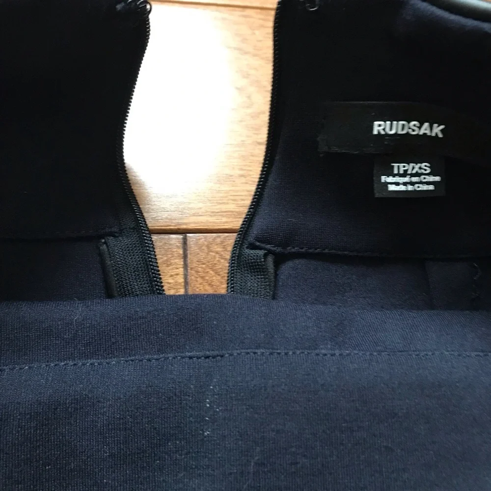 Skirt - Picture 2 of 2